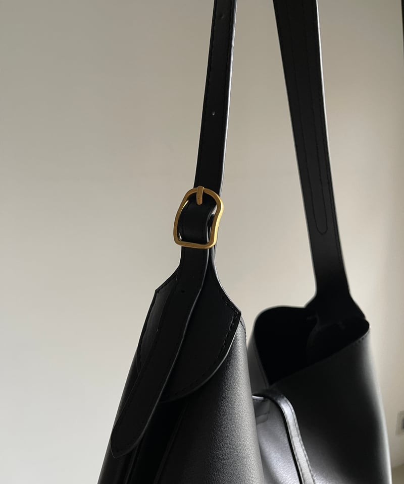 CLAMS SHOULDER BAG【本革】 | JISTORY