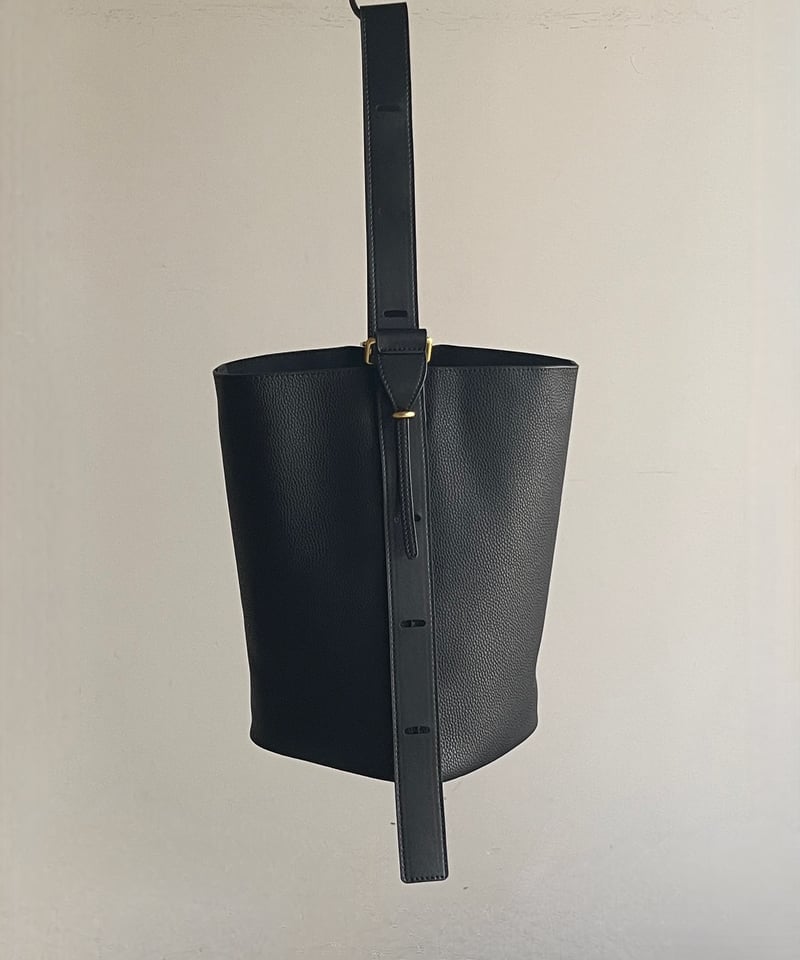 ONE HANDLE BUCKET BAG | JISTORY