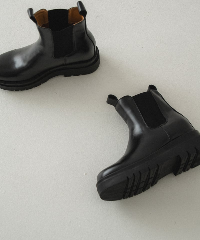 SIDE GORE CHELSEA BOOTS middle | JISTORY