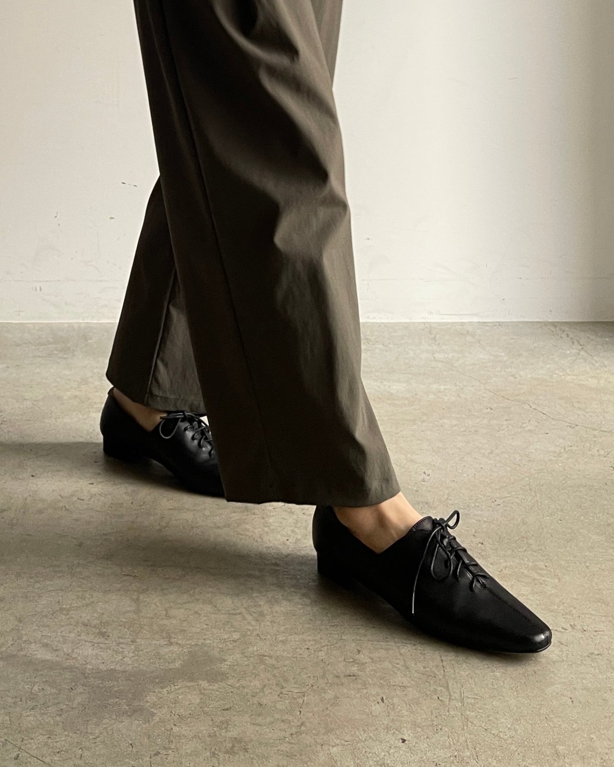 LACE UP LEATHER SHOES | JISTORY