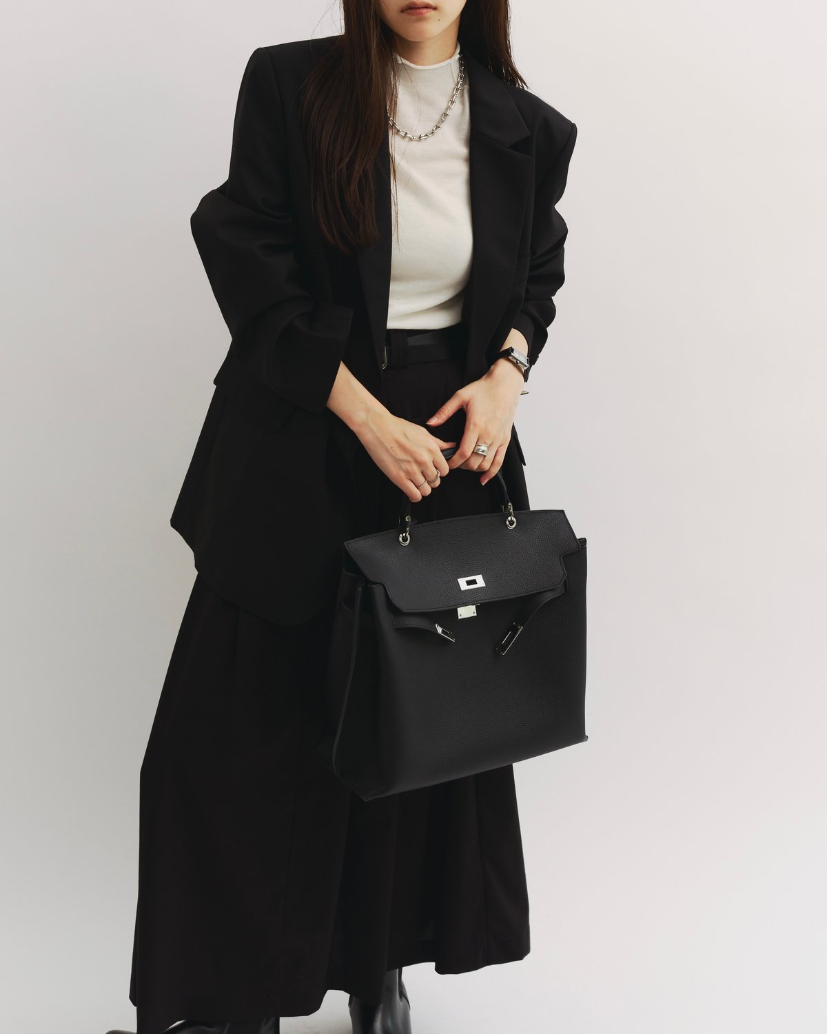 JISTORY：SQUARE BELT HANDLE BAG large 送料込 SQUARE BELT HANDLE BAG / 3color ＜送料無料＞ | JISTORY