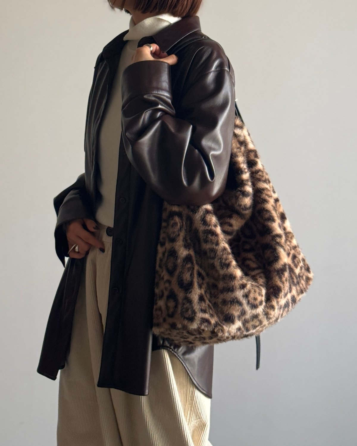 トートバッグ Fallett Eco fur tote bag leopard FA2403BG08BR Fallett Eco fur tote bag leopard FA2403BG08BR