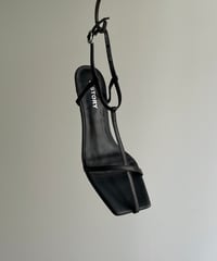 ANKLE STRAP SANDALS / 2color