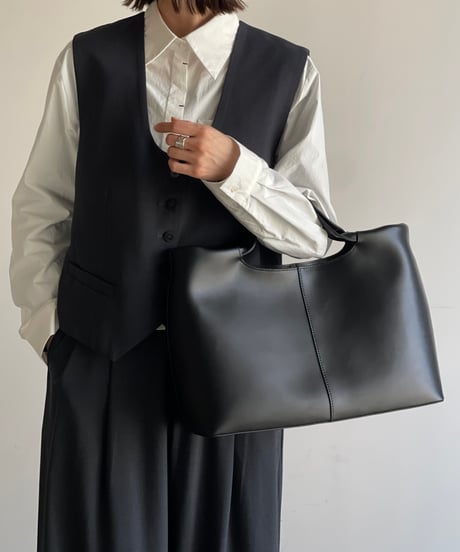FLAT HANDLE LEATHER TOTE BAG