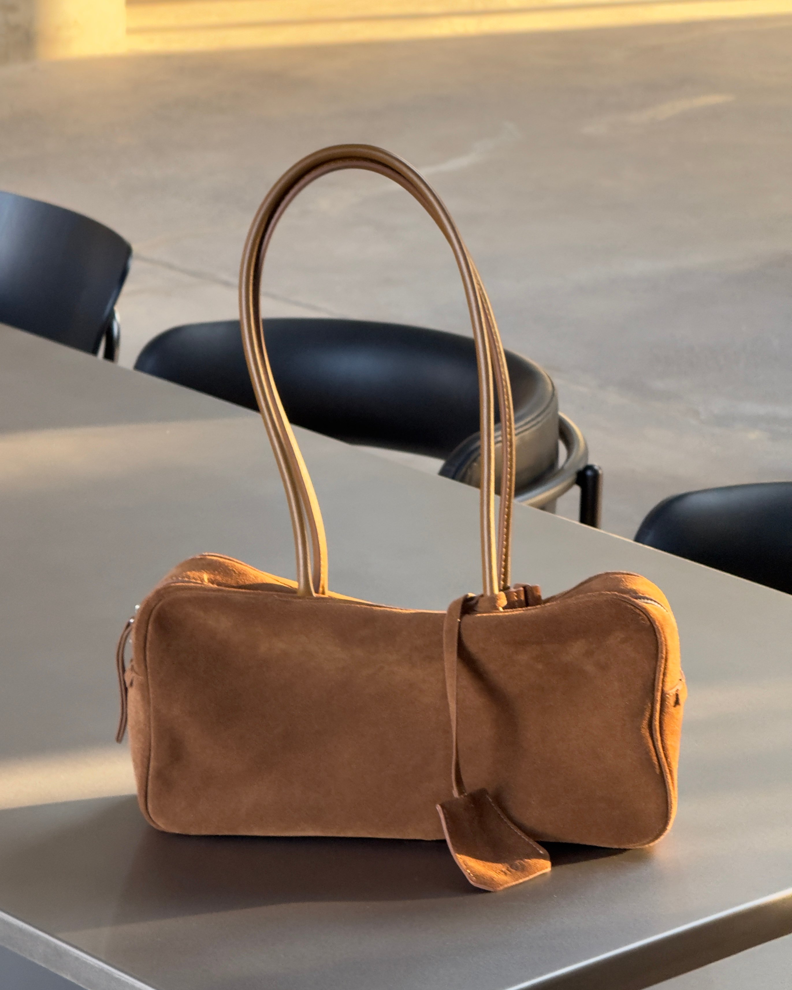SUEDE SHOULDER BOSTON BAG | JISTORY