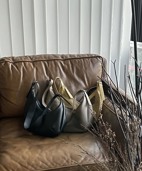 LEATHER SHOULDER BAG / 3color