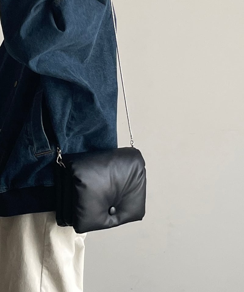 CUSHION MINI SHOULDER BAG | JISTORY CUSHION MINI SHOULDER BAG | JISTORY