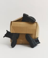 SIDE GORE CHELSEA BOOTS long