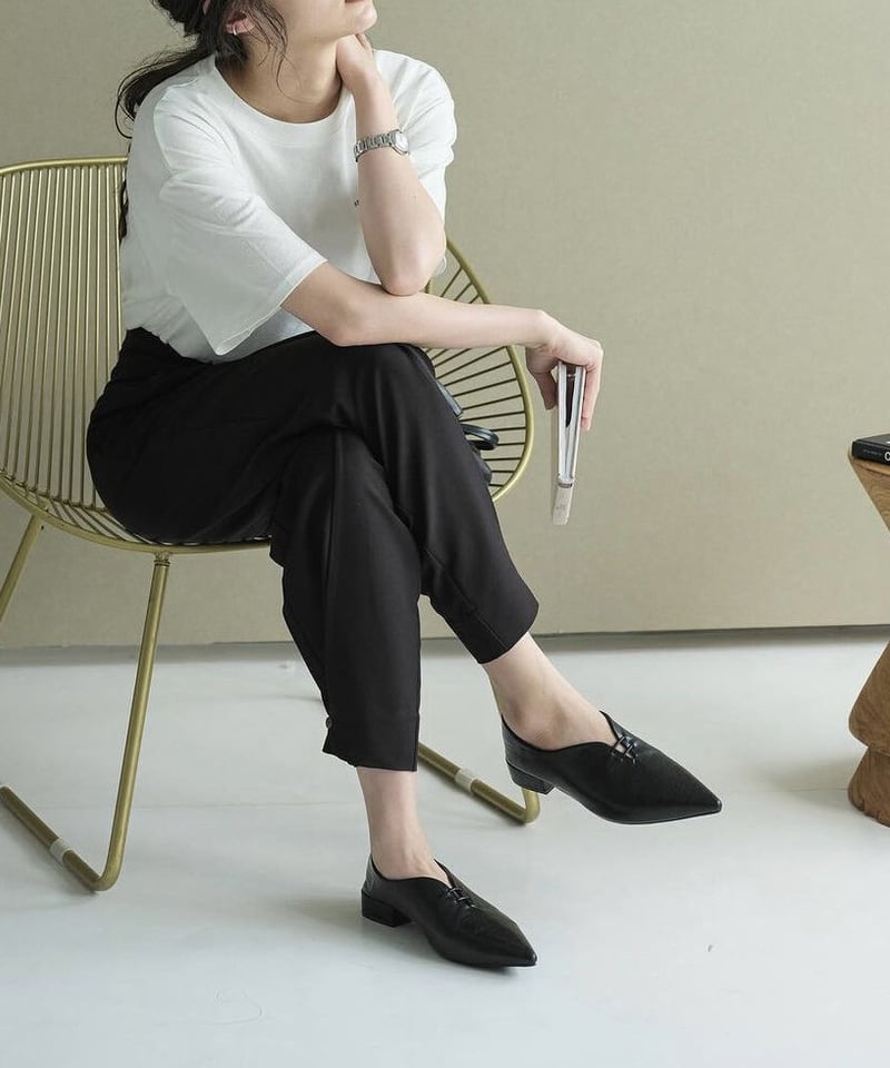 POINTED TOE FLAT SHOES | JISTORY