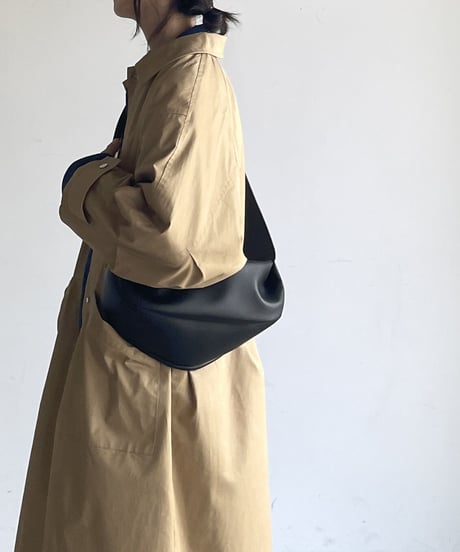 SOFT LEATHER HALF MOON BAG / 2color