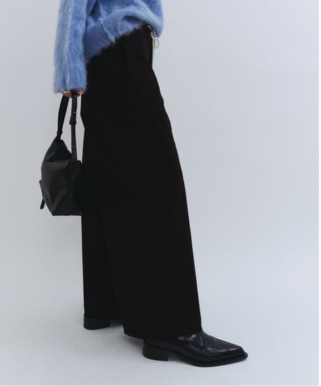 LEATHER POINTED TOE LOAFER / 2color