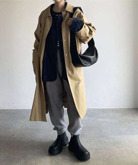 SOFT LEATHER HALF MOON BAG / 2color