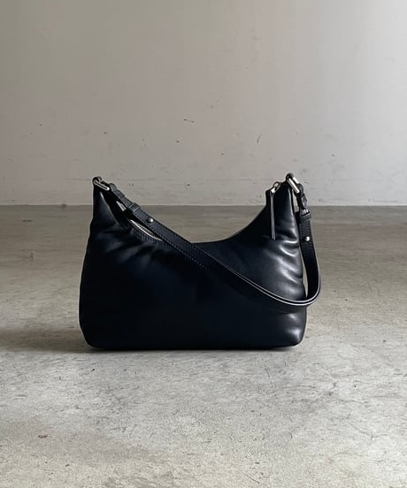 PADDED ONE SHOULDER HOBO BAG