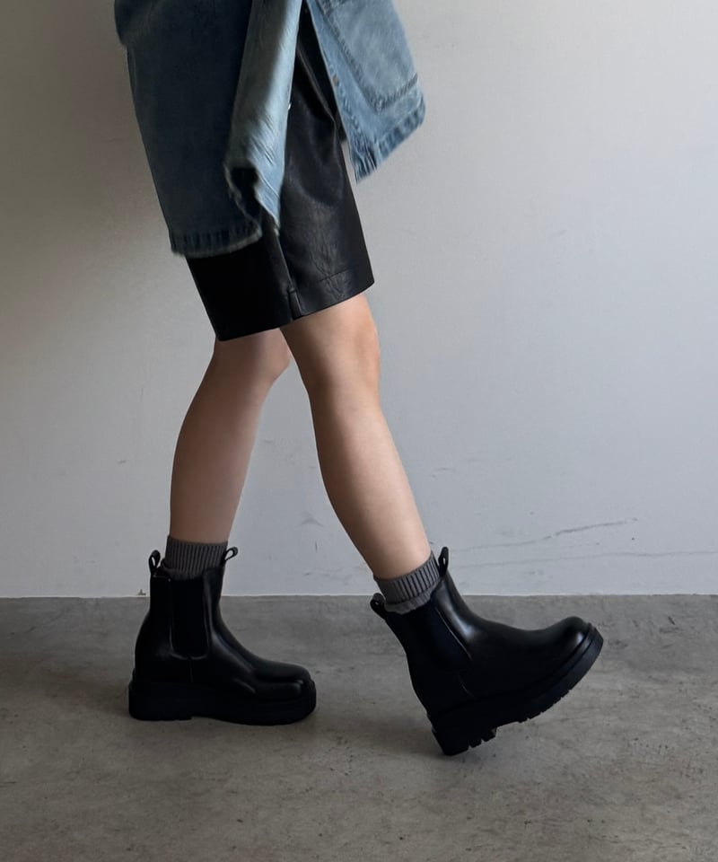 SIDE GORE CHELSEA BOOTS middle | JISTORY