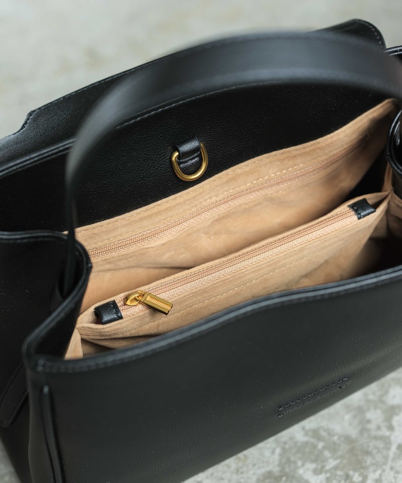 ［美品］JISTORY レザーハンドバッグ　替えベルト2本付き 3WAY LEATHER HAND BAG | JISTORY