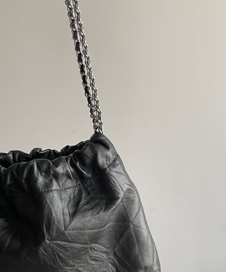 CHAIN SHOULDER WRINKLE BAG