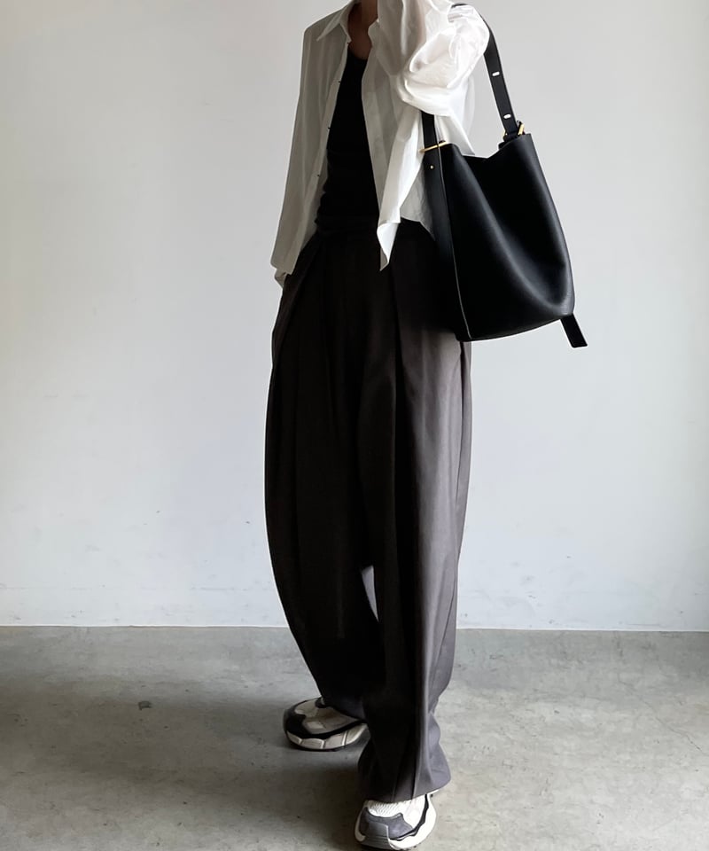 ONE HANDLE BUCKET BAG | JISTORY