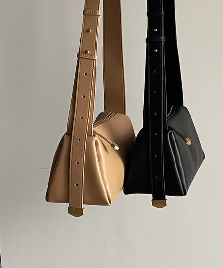 LEATHER ONE SHOULDER BAG/2color
