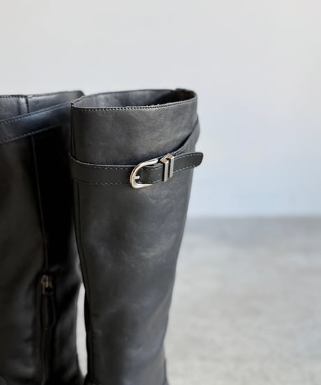 LEATHER BELT LONG BOOTS