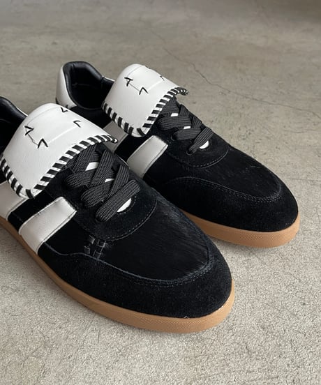 FLIP TONGUE LEATHER SNEAKERS / 2color