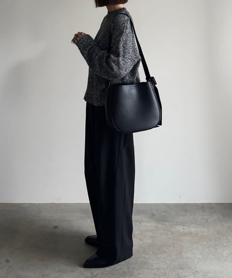 ROUND LEATHER SHOULDER BAG / 2color