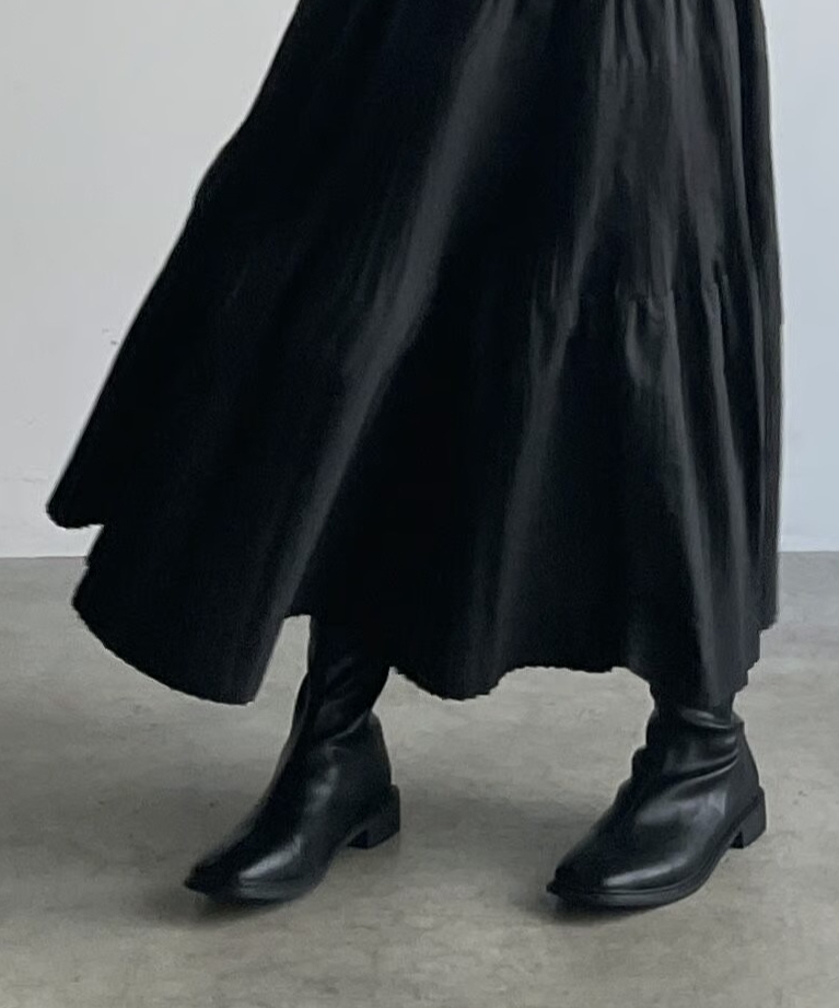 CENTER STITCH SQUARE TOE BOOTS | JISTORY