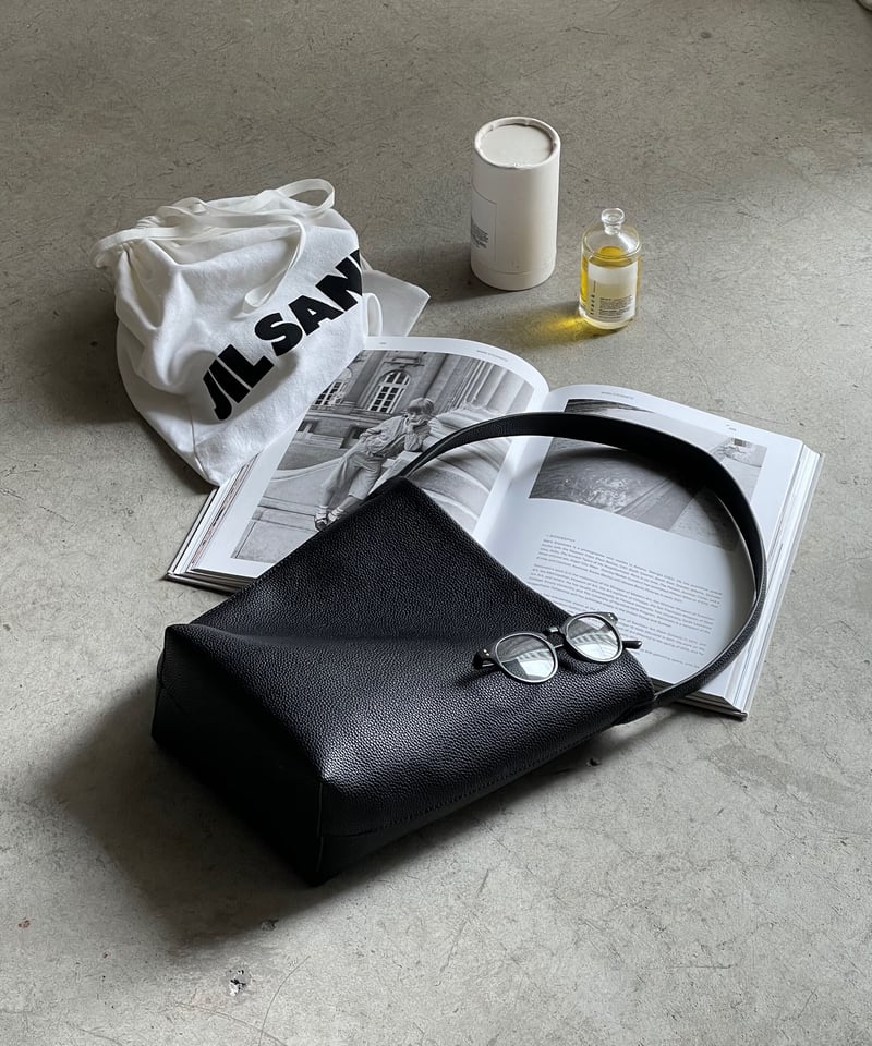 ONE HANDLE SHOULDER BAG middle | JISTORY ONE HANDLE SHOULDER BAG middle | JISTORY