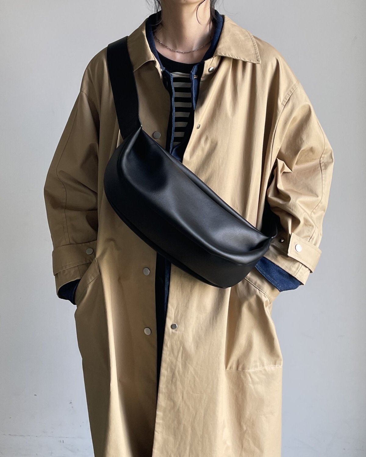 ☆韓国の人気☆【SOFT SEOUL】☆Half Moon Leather Ba.g☆バッグ ☆韓国の人気☆【SOFT SEOUL】☆Half Moon Leather Ba.g☆バッグ