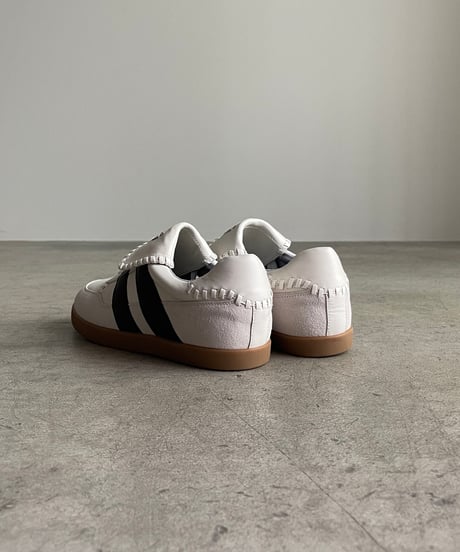 FLIP TONGUE LEATHER SNEAKERS / 2color