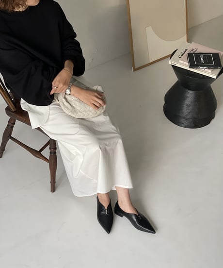 POINTED TOE FLAT SHOES