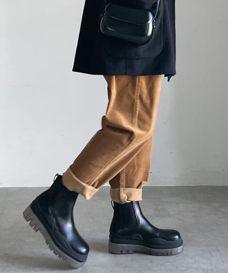 CLEAR SOLE CHELSEA BOOTS