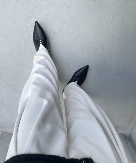 POINTED TOE FLAT SHOES