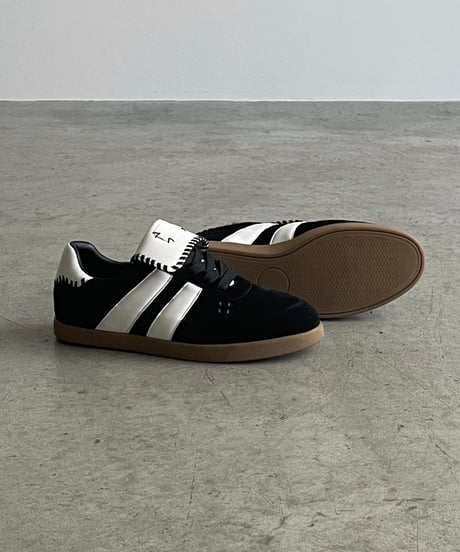 FLIP TONGUE LEATHER SNEAKERS / 2color
