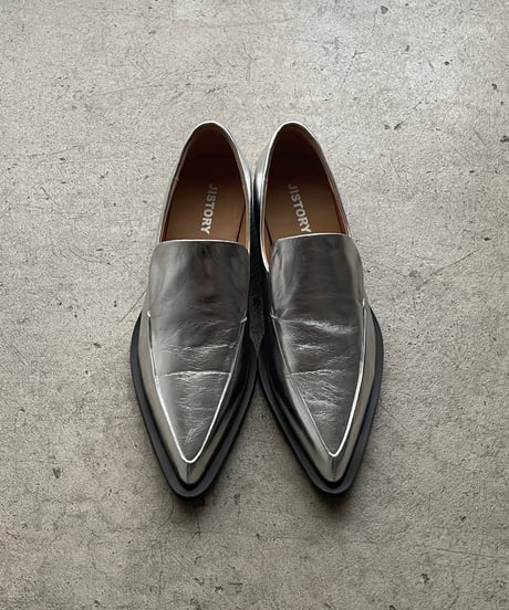 LEATHER POINTED TOE LOAFER / 2color