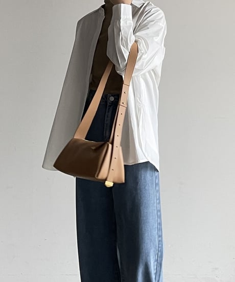 LEATHER ONE SHOULDER BAG/2color