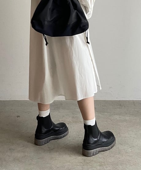 CLEAR SOLE CHELSEA BOOTS