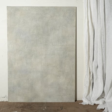 45 Yellowed concrete