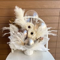 bronze fluffy arrange