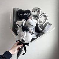 Memorial number bouquet