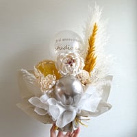 Yellow × Champagne classy arrange
