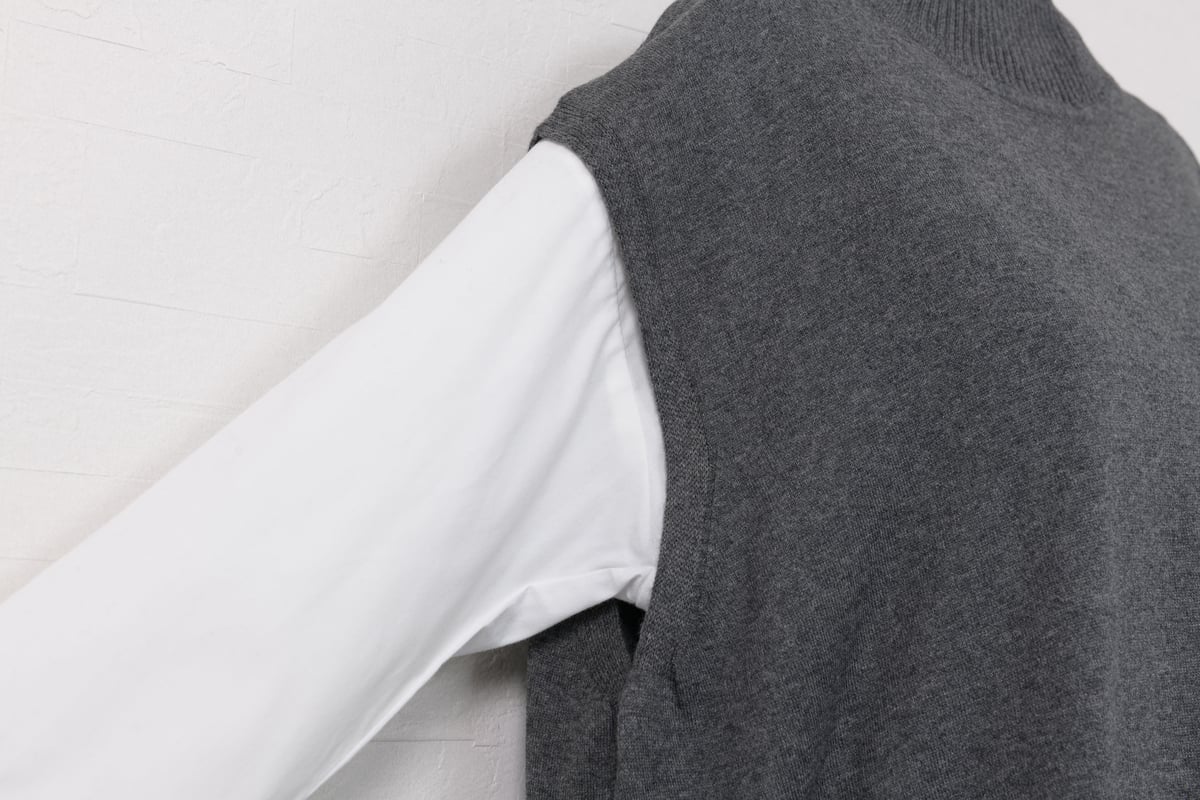 NikeLab ハイネックベスト vm212wa13242_1.jpg