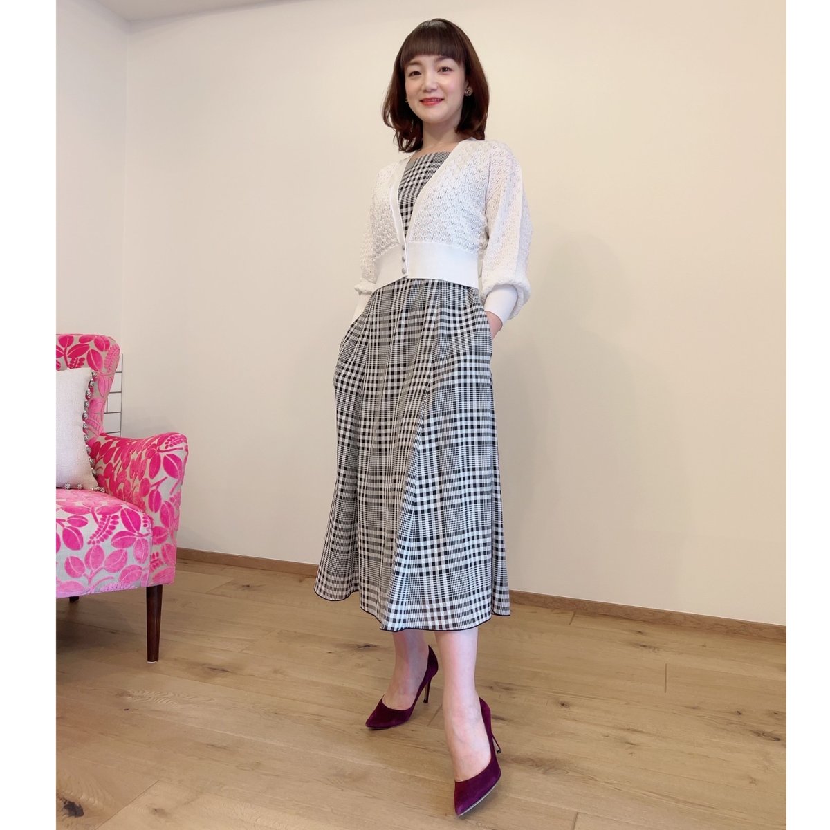 マグノリアコレクション☆望月順子先生透かし編みカーディガン38 透かし編みカーディガンは、サマードレス合わせはサイコー