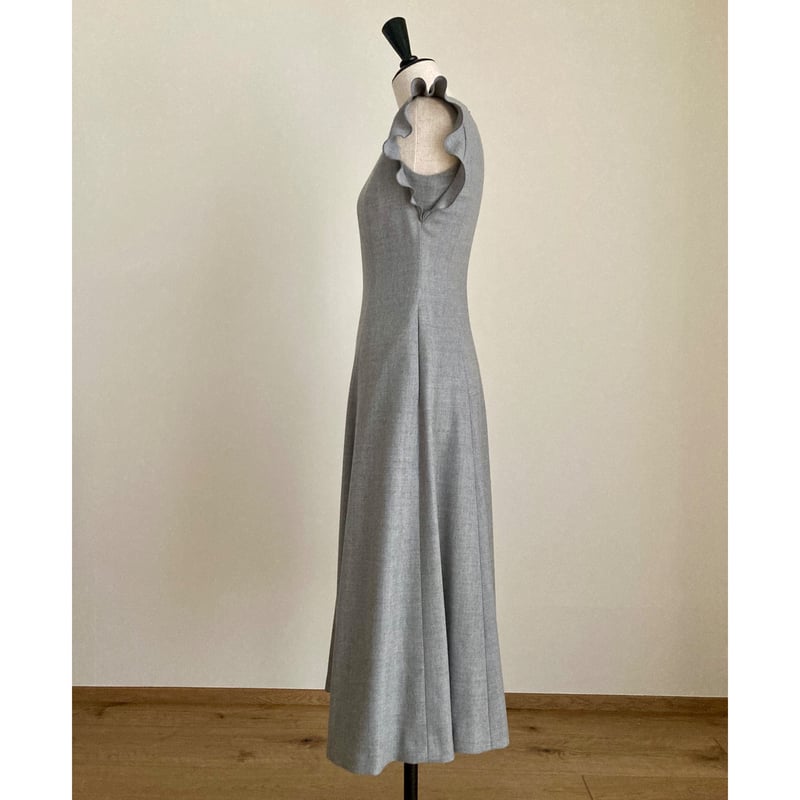 フリル袖ワンピース | Magnolia collection