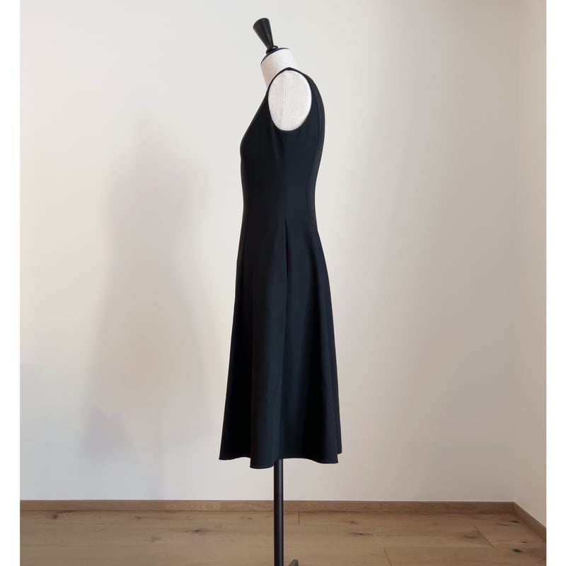 ボートネックワンピース | Magnolia collection