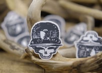 SMOKEY STEALIE / STICKER