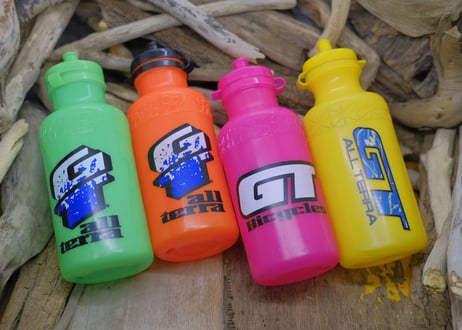 Gt bike hot sale water bottle