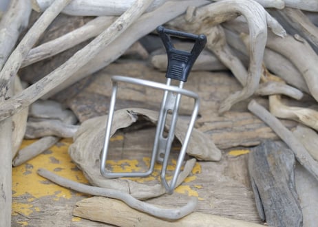 T.A. / BOTTLE CAGE