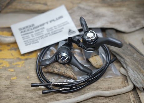 SUNTOUR / COMMAND SHIFTER