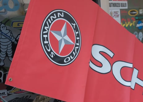 SCHWINN / store banner
