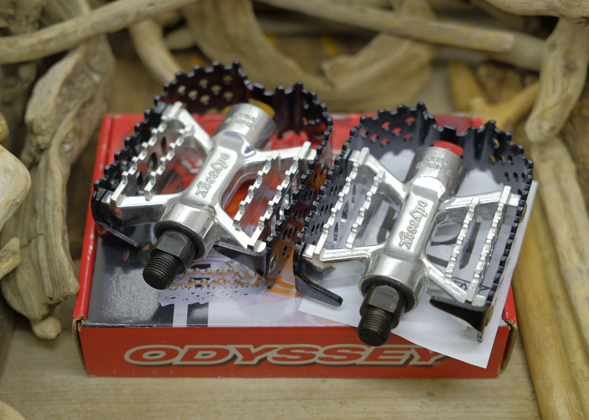 ★新品箱付き ODYSSEY TRIPLE TRAP フラットペダル ★ TRIPLE TRAP PEDAL - モトクロスインターナショナル Odyssey